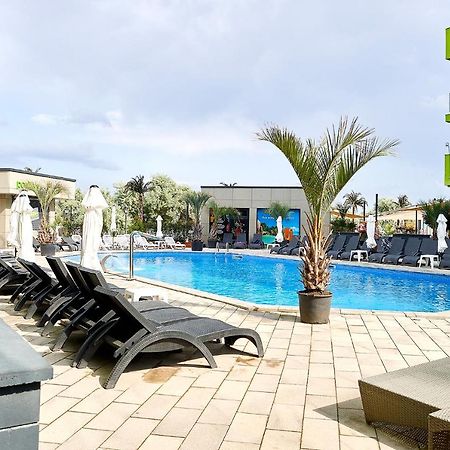 Sunrise King Studio Spa N Pool Beach Resort Navodari Dış mekan fotoğraf